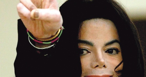 Michael Jackson pozostawił w swych szufladach ścieżki stanowiące zaledwie szkic do piosenek. Po jego śmierci te dopracowane przez innych muzyków szkice ukazują się pod jego nazwiskiem