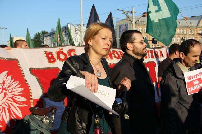 Manifestacja solidarności ze skazanymi za przerwanie wykładu prof. Zygmunta Baumana