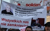 Manifestacja solidarności ze skazanymi za przerwanie wykładu prof. Zygmunta Baumana