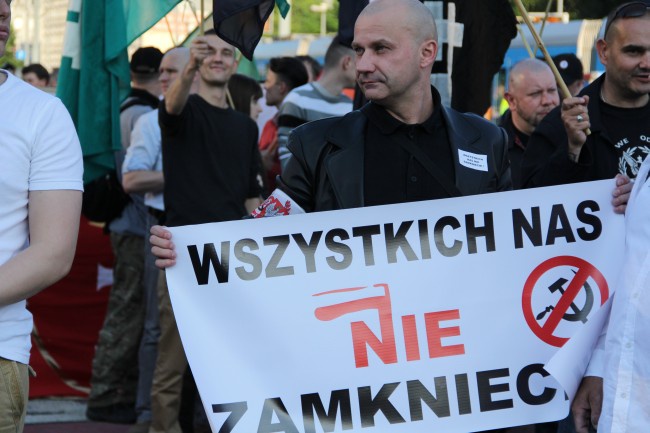 Manifestacja solidarności ze skazanymi za przerwanie wykładu prof. Zygmunta Baumana