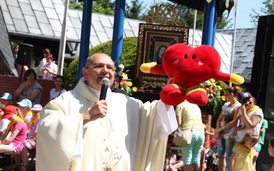 Pięć tysięcy uśmiechów