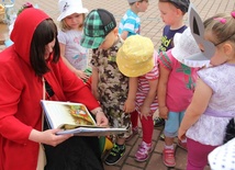 Policyjny tydzień z książką