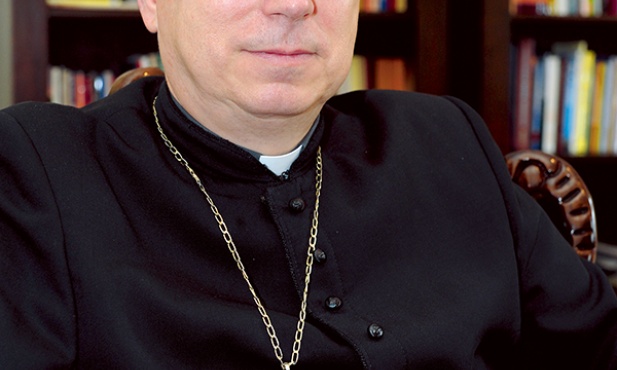 Bp Andrzej Siemieniewski