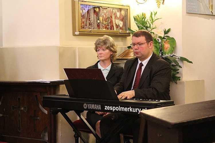 Koncert i ciastka dla budowy hospicjum