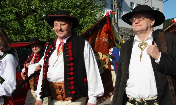 Prezes Stanisław Lizak (z lewej) i prezes ZP Maciej Motor-Grelok