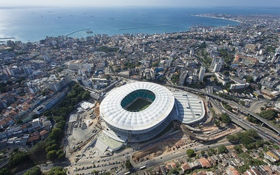 Startuje mundial, a na lotniskach w Rio strajk