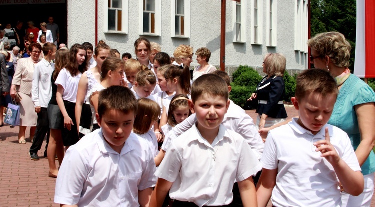 Stulecie szkoły w Kiełkowie