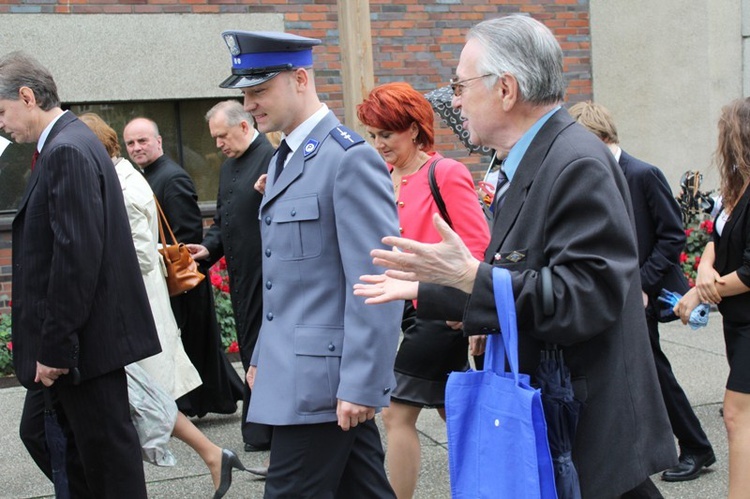 Dąb Pamięci st. post. Józefa Szarka w Oświęcimiu