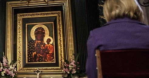 Maryja rusza w drogę