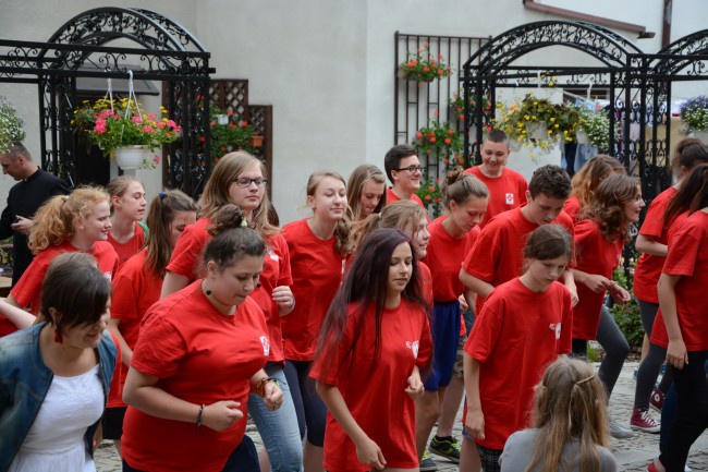 Szkolne Koła Caritas w Porębie