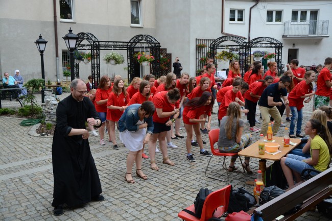 Szkolne Koła Caritas w Porębie