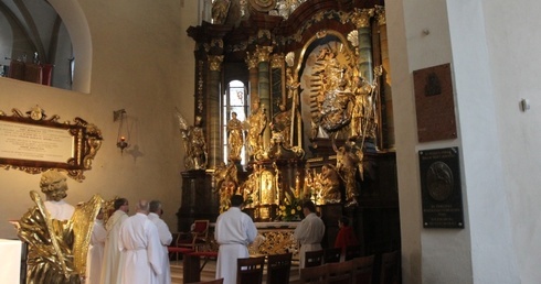 Miłosierni u św. Mikołaja