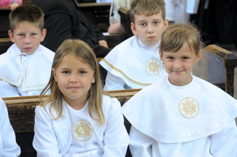 Pierwszokomunijne w Bardzie