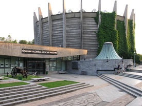 Rotunda Panoramy Racławickiej do remontu