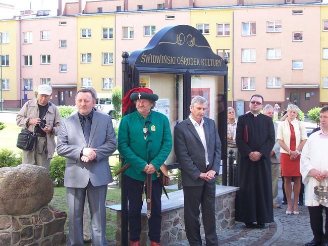 Tablica Wojtyły w Świdwinie