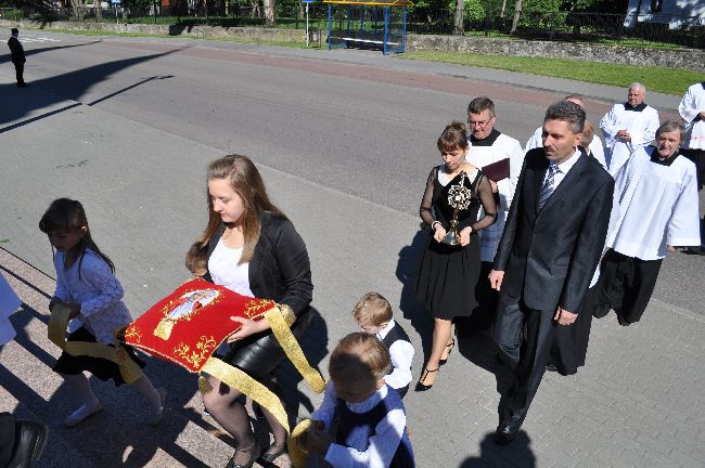 Abp Mokrzycki w Wieczfni Kościelnej