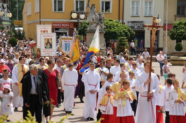 Tarnobrzeska procesja