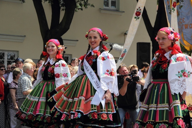 Procesja Bożego Ciała w Łowiczu - cz. 1