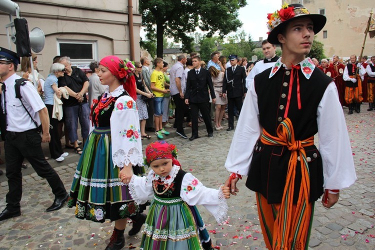 Procesja Bożego Ciała w Łowiczu - cz. 2