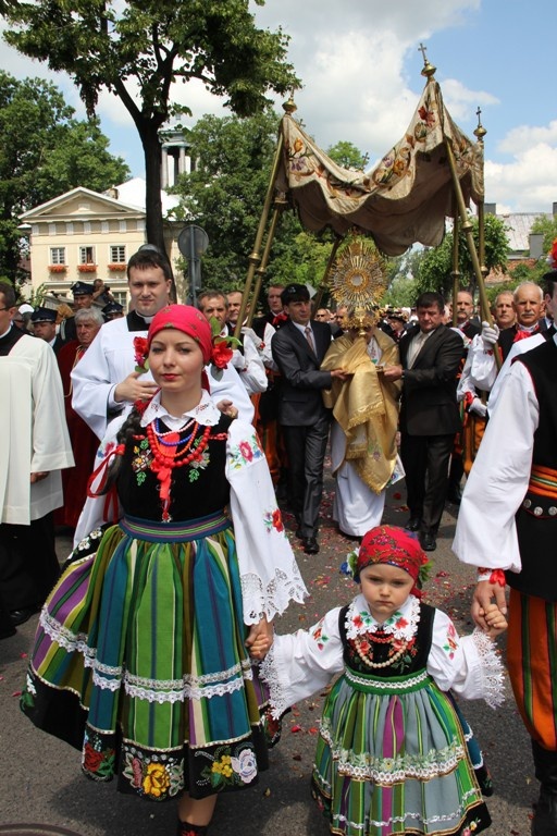 Procesja Bożego Ciała w Łowiczu - cz. 2