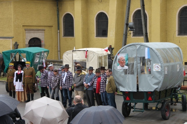 Początek konnej pielgrzymki