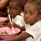Pilnie potrzebna żywność dla 2 mln ludzi