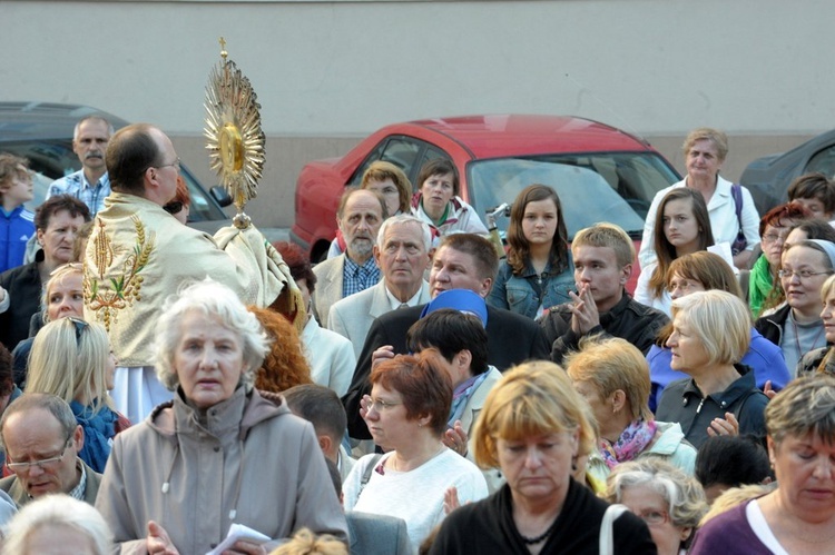 Koncert uwielbienia - adoracja