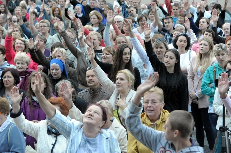 Koncert uwielbienia - po adoracji