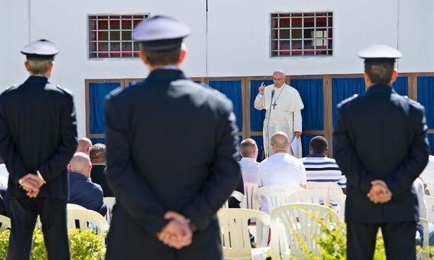 Franciszek w kalabryjskim więzieniu