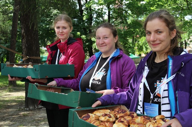 Archidiecezjalne Święto Młodych 2014 cz.III