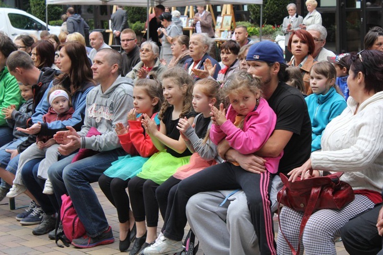 II Festyn Charytatywny dla Hospicjum św. Jana Pawła II