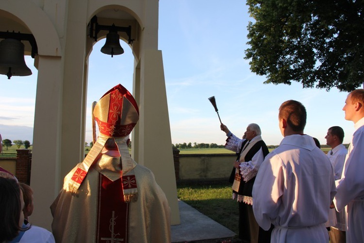 Dziekczynnienie za kanonizację Jana Pawła II w Trębkach