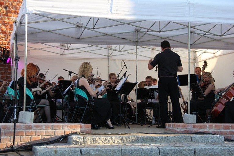 W Boże Ciało orkiestra "Camerata Mazovia" obchodziła jubileusz 10 -lecia 