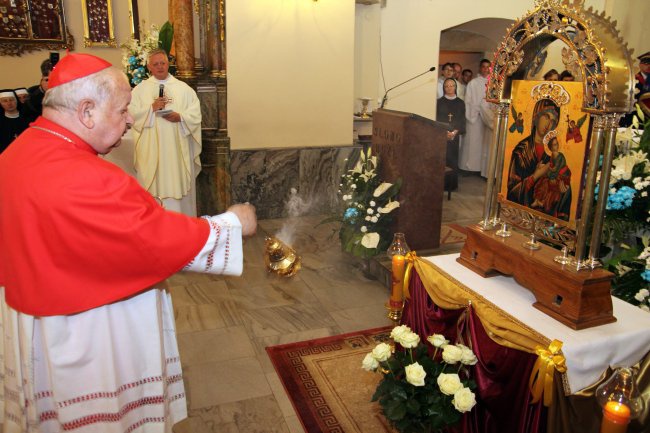 Koronacja ikony Matki Bożej w Gliwicach cz. 2