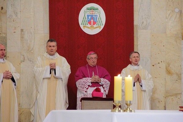 Święcenia diakonatu