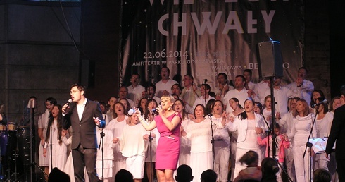 Grali, śpiewali i tańczyli dla Jezusa