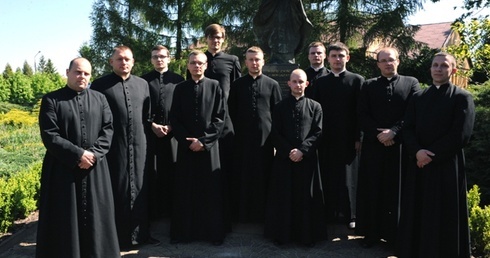 W tym roku w naszej diecezji święcenia kapłańskie przyjęło 11 diakonów