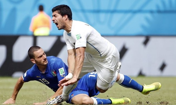 Urugwaj wykopał Włochów z mundialu