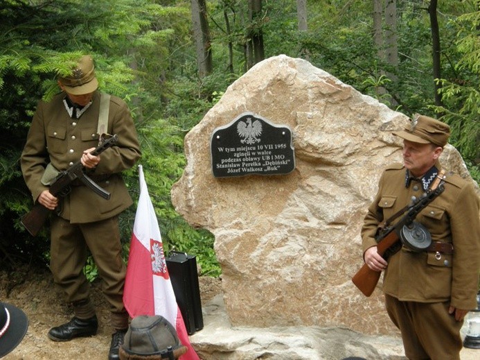 Skała pamięci o żołnierzach wyklętych