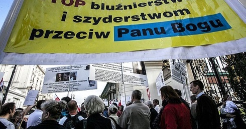 Warszawa przeciw "Golgota Picnic"