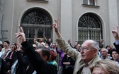 Protest przeciwko "Golgota Picnic"