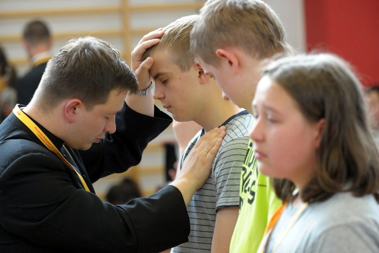 Młodzież - przed przerwą