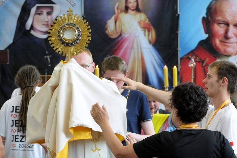 Młodzież - przed przerwą