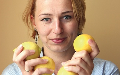   – Do jednego z ćwiczeń użyliśmy cytryny, aby pokazać indywidualne różnice, które prowadzą  do pojawienia się konfliktów  – mówi Agnieszka Anacka