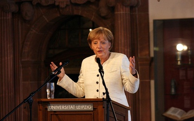 Merkel przeciw bazom NATO w Europie Wsch. 
