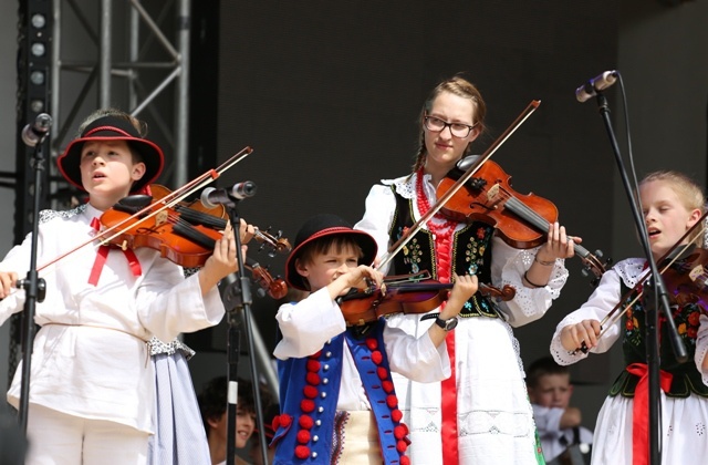 Koncert podopiecznych Fundacji Braci Golec w Milówce