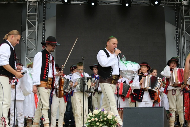 Koncert podopiecznych Fundacji Braci Golec w Milówce