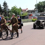 Defilada i pokazy rekonstruktorów