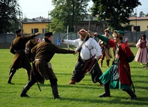 Rekonstruktorzy przenieśli uczestników w czasy XVII-wiecznej Rzeczypospolitej