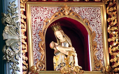  Figura Matki Bożej Oborskiej  liczy już ponad 500 lat